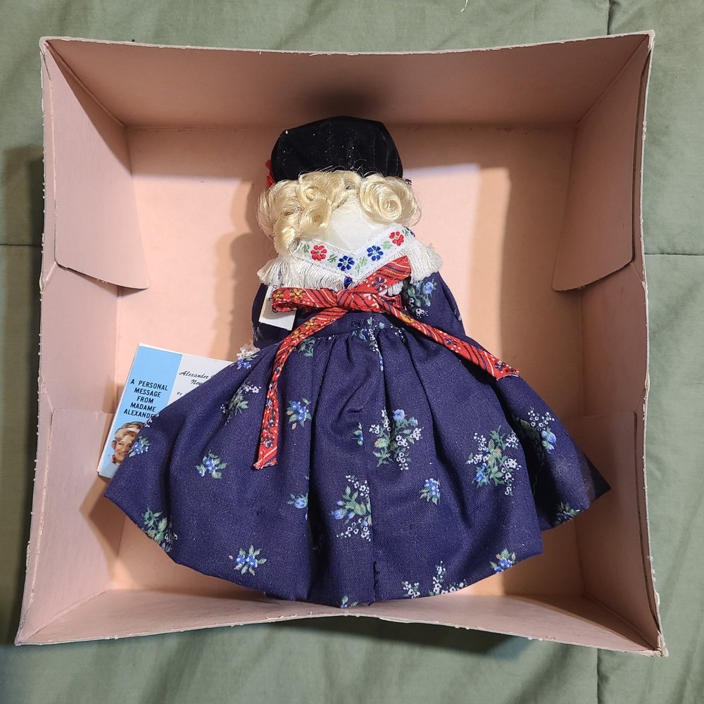 Vtg Madame Alexander Germany #563 8" International Doll Little‎ Women Collection - Picture 2 of 8